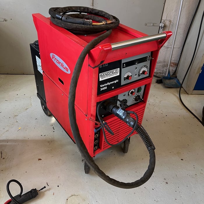 Brugt Fronius VarioSynergic 3400 CO-2 anlæg - 340 amp.