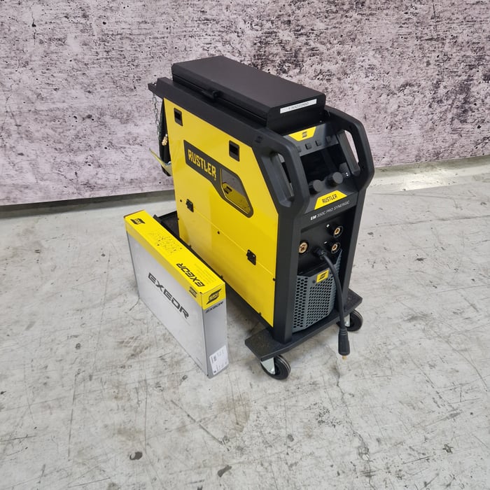 Ny Esab Rustler EM 350C PRO Synergic CO-2 anlæg - 350 amp.