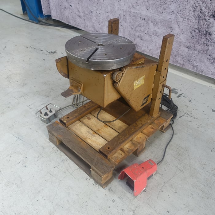 Brugt Esab Pema 250H motoriseret svejserundbord - 250 kg.