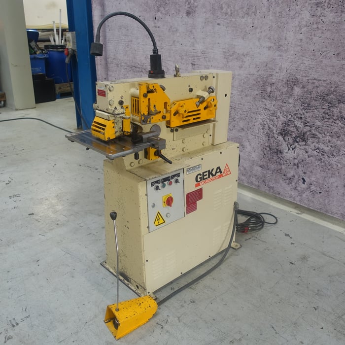 Used Geka Microcrop 36 hydr. iron worker - 36 t.