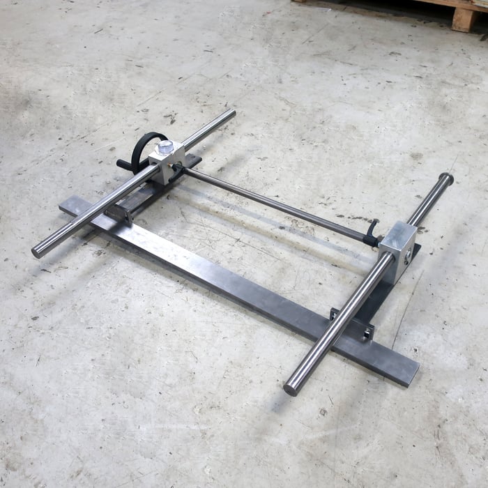 Demo manuelt bagstop for pladesaks - 1020 mm.