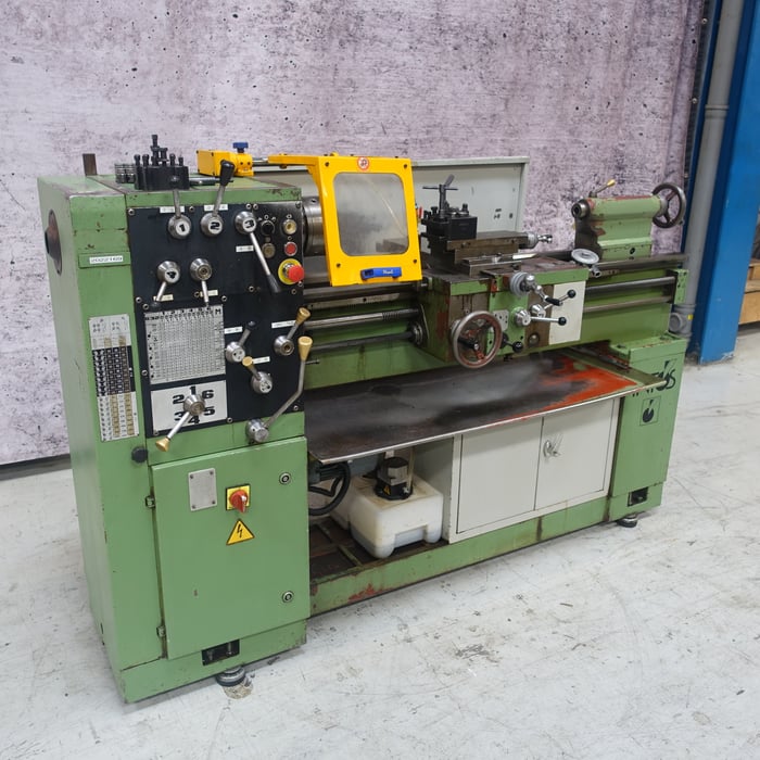 Brugt TOS/Intos S32 drejebænk - 160 x 1000 x 36 mm.
