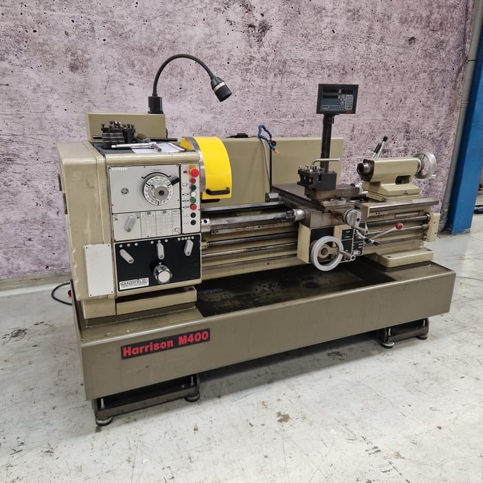 Brugt Harrison M400 drejebænk - 200 x 1000 x 65 mm.