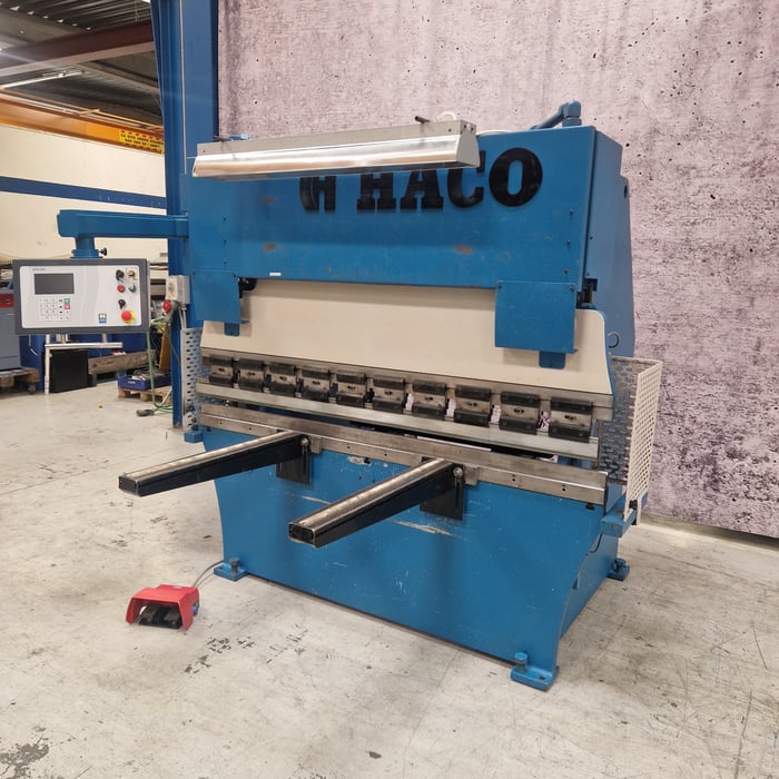 Brugt Haco PPES 2075 hydr. 3-akset CNC kantpresse - 2100 x 75 tons.